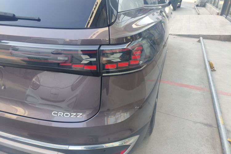 Used Volkswagen ID.6 CROZZ 2022 Long-Range PRO Edition Right Rear Taillight