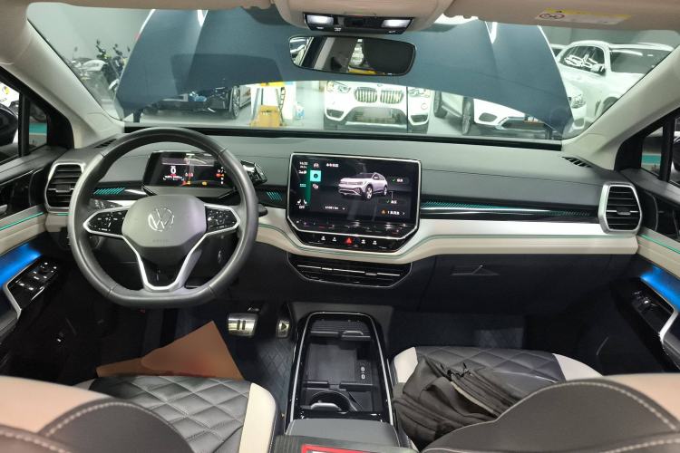 Used Volkswagen ID.6 CROZZ 2022 Long-Range PRO Edition Center Console