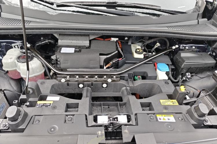 Used Volkswagen ID.6 CROZZ 2022 High-Performance PRIME Edition Engine Bay