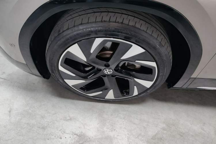 Used Volkswagen ID.6 CROZZ 2022 Long-Range PRO Edition Exterior 4
