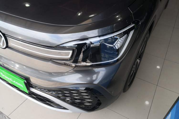 Used Volkswagen ID.6 CROZZ 2022 Long-Range PRO Edition Left Front Headlight