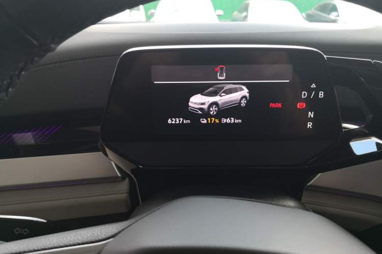 Used Volkswagen ID.6 CROZZ 2022 Long-Range PRO Edition Odometer Close Up