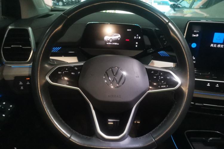 Used Volkswagen ID.6 CROZZ 2022 Long-Range PRO Edition Steering Wheel