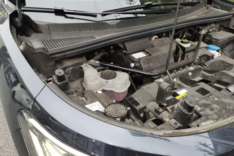 Used Volkswagen ID.6 CROZZ 2022 Long-Range PRO Edition Engine Bay Right