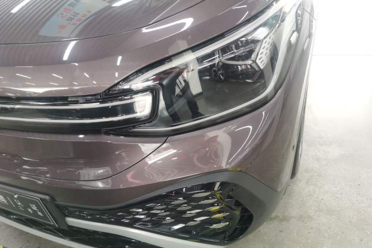 Used Volkswagen ID.6 CROZZ 2022 Long-Range PRO Edition Left Front Headlight