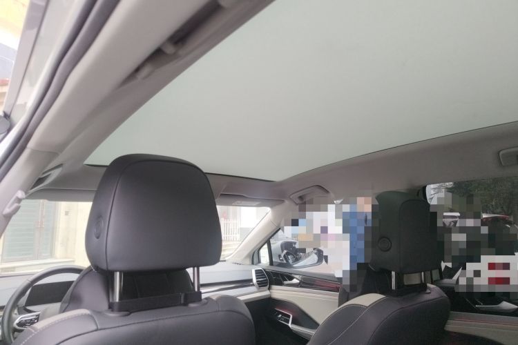 Used Volkswagen ID.6 CROZZ 2022 Long-Range PRO Edition Headliner