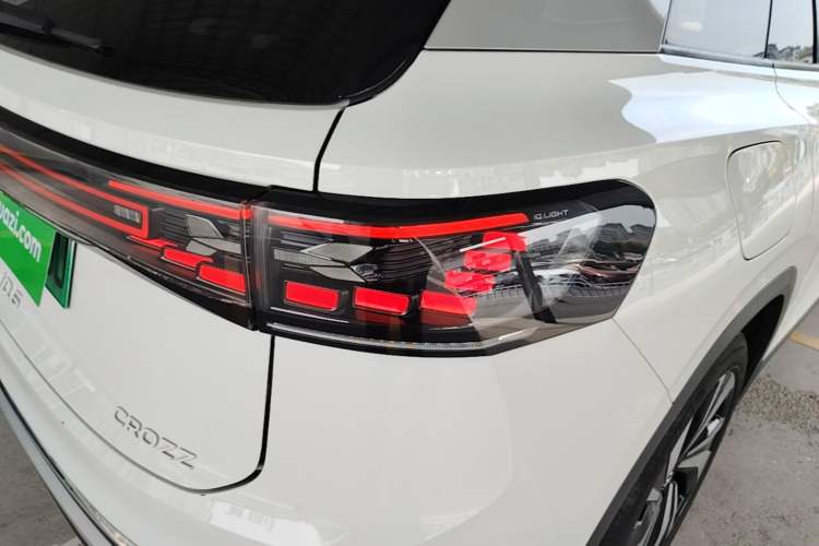 Used Volkswagen ID.6 CROZZ 2022 Standard Range PURE Edition Right Rear Taillight