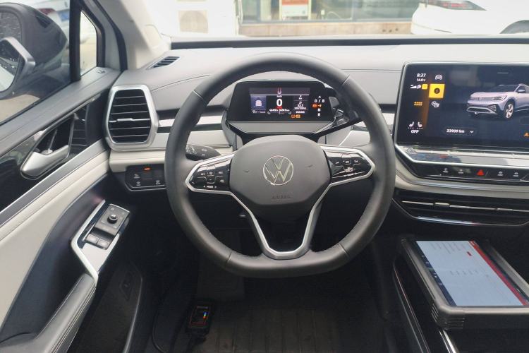 Used Volkswagen ID.6 CROZZ 2022 Long-Range PRO Edition Steering Wheel