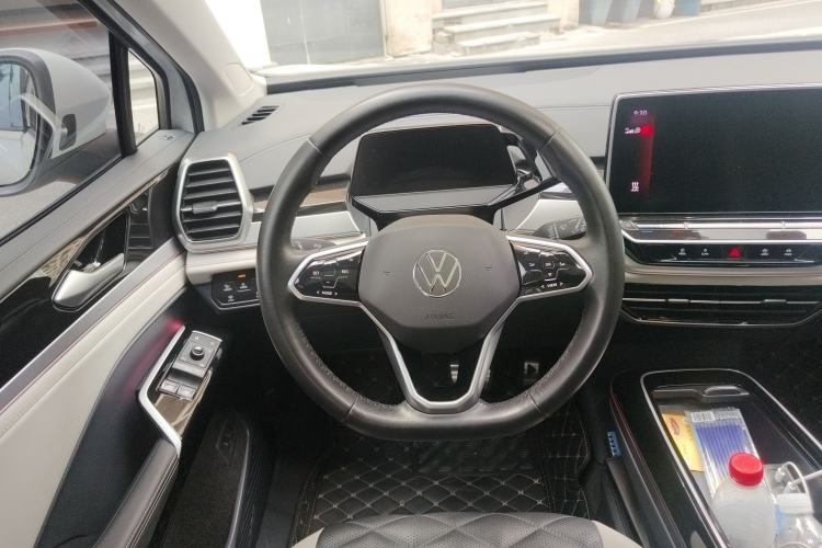 Used Volkswagen ID.6 CROZZ 2022 Long-Range PRO Edition Steering Wheel