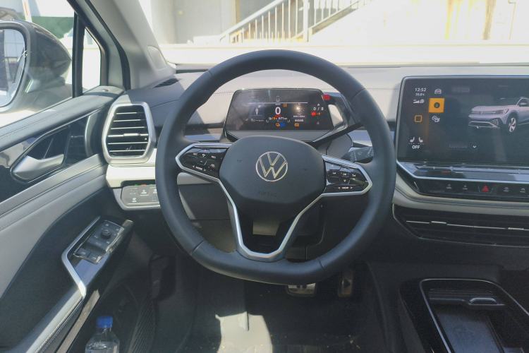 Used Volkswagen ID.6 CROZZ 2022 Long-Range PRO Edition Steering Wheel
