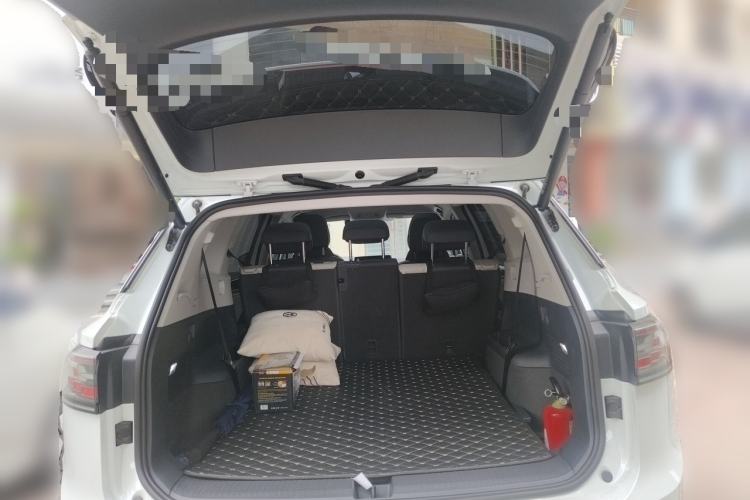 Used Volkswagen ID.6 CROZZ 2022 Long-Range PRO Edition Trunk