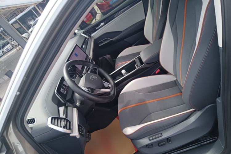 Used Volkswagen ID.6 CROZZ 2022 Long-Range PRO Edition Left Front Seat