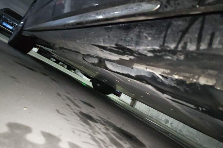 Used Volkswagen ID.6 CROZZ 2024 PRO Model Chassis Rear Left