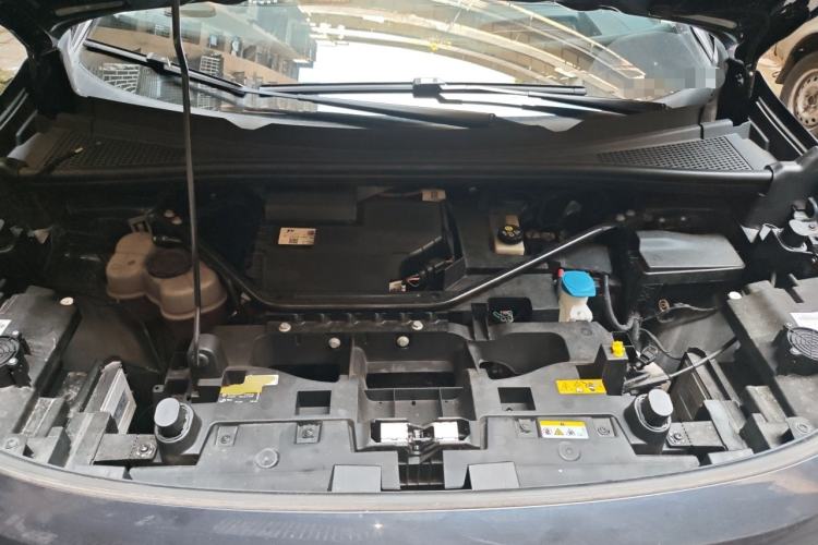 Used Volkswagen ID.6 CROZZ 2024 PRO Model Engine Bay
