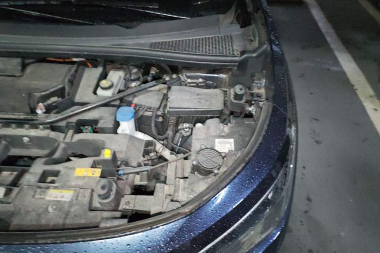 Used Volkswagen ID.6 CROZZ 2024 PRO Model Engine Bay Left