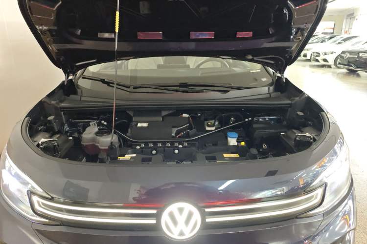 Used Volkswagen ID.6 CROZZ 2024 PRO Model Engine Bay
