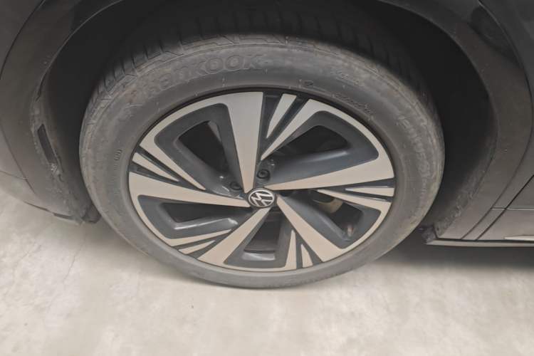 Used Volkswagen ID.6 CROZZ 2024 Facelifted PRO Exterior 4