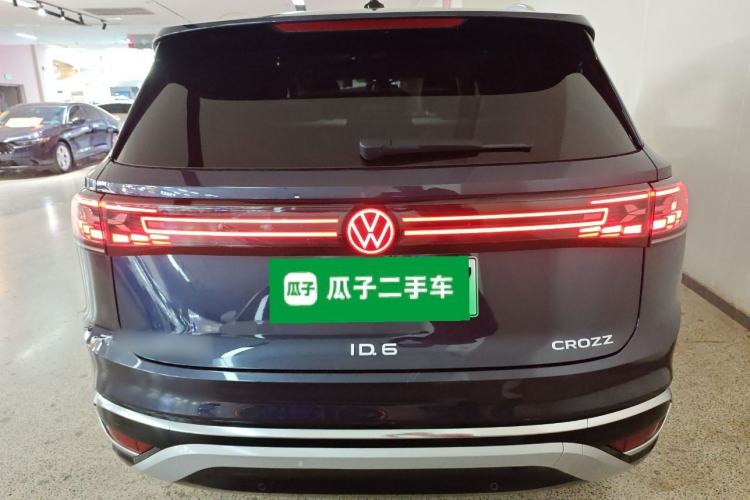 Used Volkswagen ID.6 CROZZ 2024 PRO Model Exterior 4