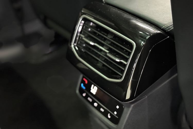 Used Volkswagen ID.6 CROZZ 2024 Facelifted PRO Interior 7