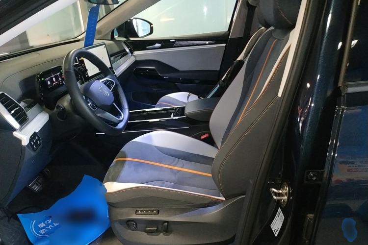 Used Volkswagen ID.6 CROZZ 2024 PRO Model Left Front Seat