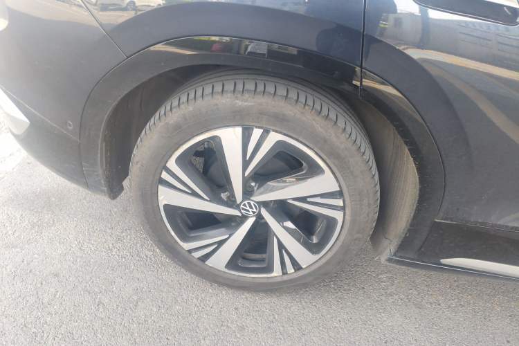 Used Volkswagen ID.6 CROZZ 2024 PRO Model Right Rear Wheel Hub
