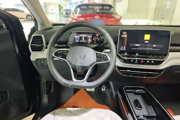 Used Volkswagen ID.6 CROZZ 2024 PRO Model Steering Wheel