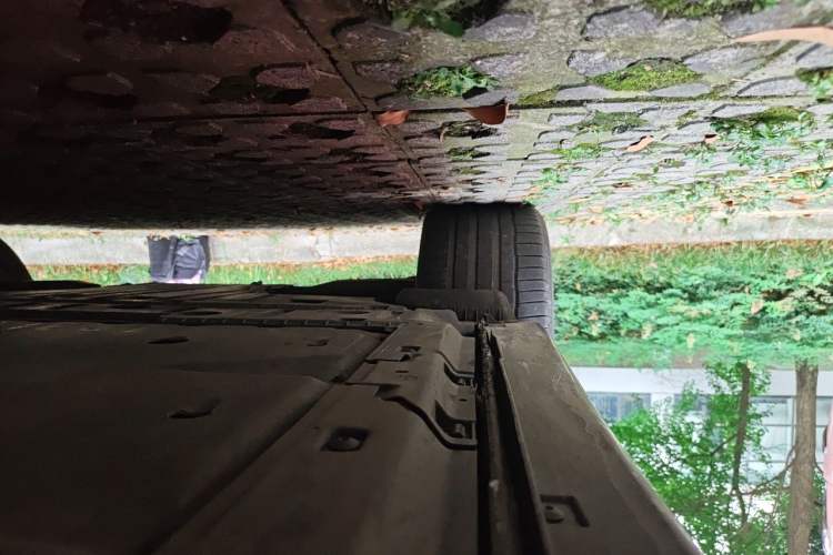 Used Volkswagen ID.6 CROZZ 2024 PRO Model Chassis Rear Right