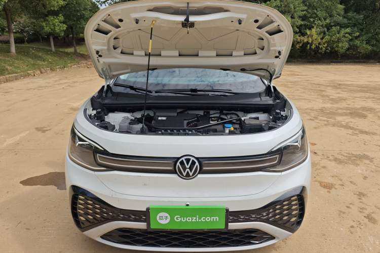 Used Volkswagen ID.6 CROZZ 2024 PRO Model Engine Bay