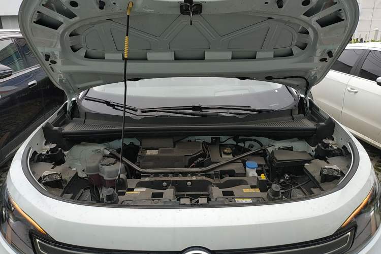 Used Volkswagen ID.6 CROZZ 2024 PRO Model Engine Bay