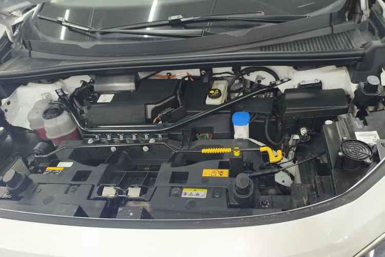 Used Volkswagen ID.6 CROZZ 2024 PRO Model Engine Bay