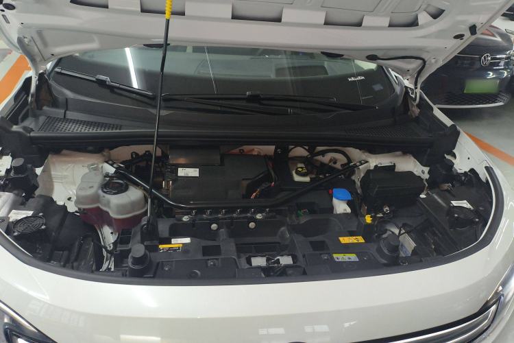 Used Volkswagen ID.6 CROZZ 2024 PRO Model Engine Bay