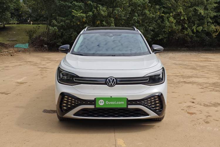 Used Volkswagen ID.6 CROZZ 2024 PRO Model Exterior 1