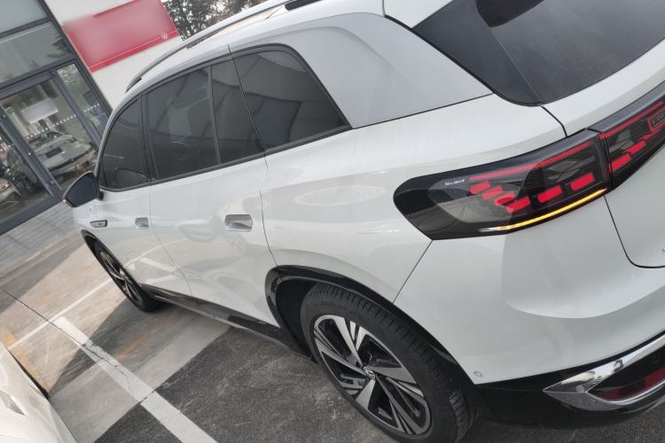 Used Volkswagen ID.6 CROZZ 2024 Facelifted PRO Exterior 3