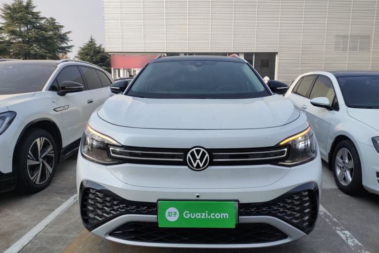 Used Volkswagen ID.6 CROZZ 2024 Facelifted PRO Front