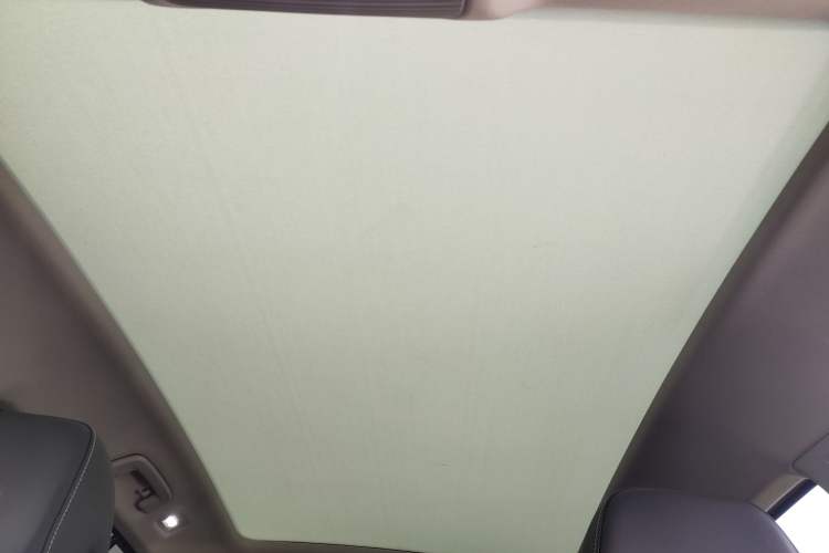 Used Volkswagen ID.6 CROZZ 2024 Facelifted PRO Headliner