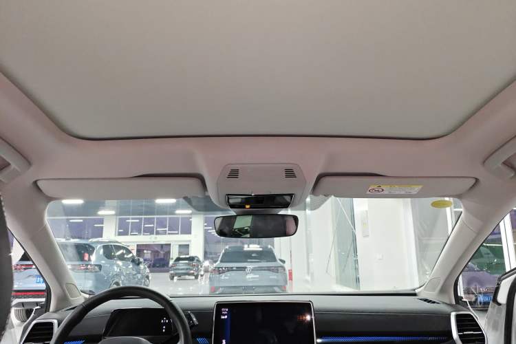 Used Volkswagen ID.6 CROZZ 2024 PRO Model Headliner