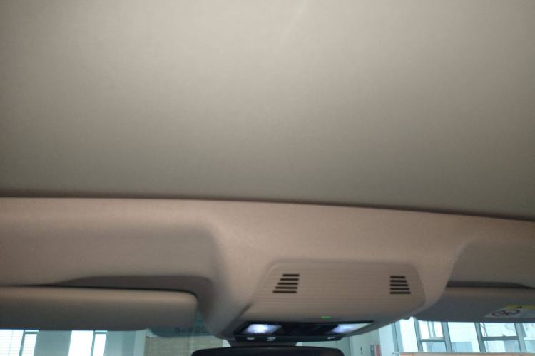 Used Volkswagen ID.6 CROZZ 2024 PRO Model Headliner