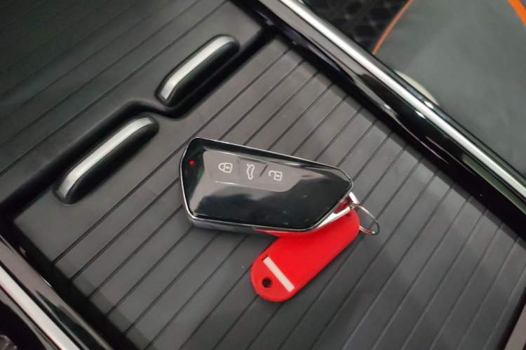 Used Volkswagen ID.6 CROZZ 2024 PRO Model Interior 1