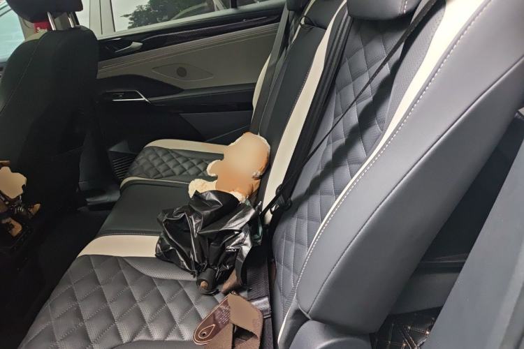 Used Volkswagen ID.6 CROZZ 2024 PRO Model Left Rear Seat