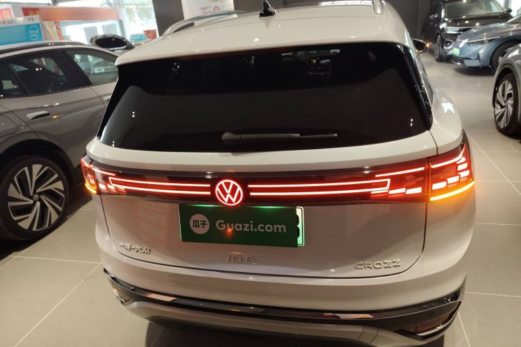 Used Volkswagen ID.6 CROZZ 2024 PRO Model Rear