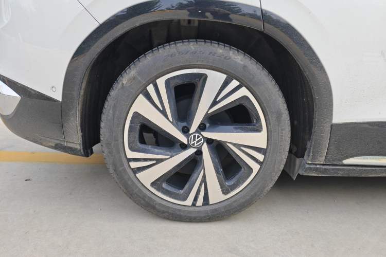 Used Volkswagen ID.6 CROZZ 2024 PRO Model Right Rear Wheel Hub