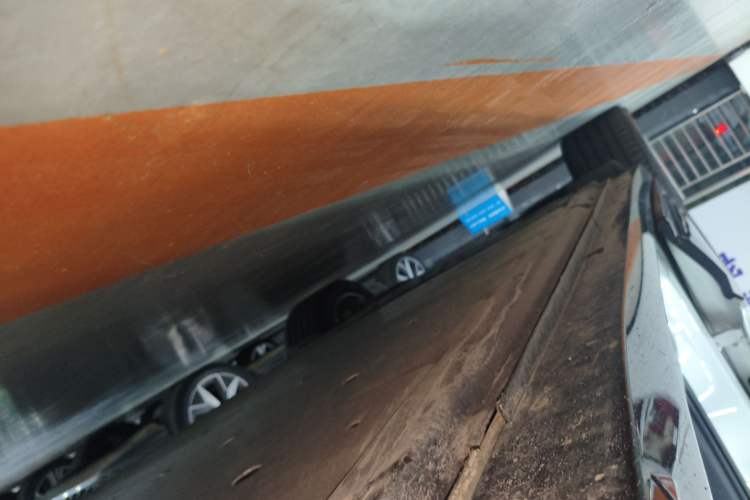 Used Volkswagen ID.6 CROZZ 2024 PRO Model Right Side Sill