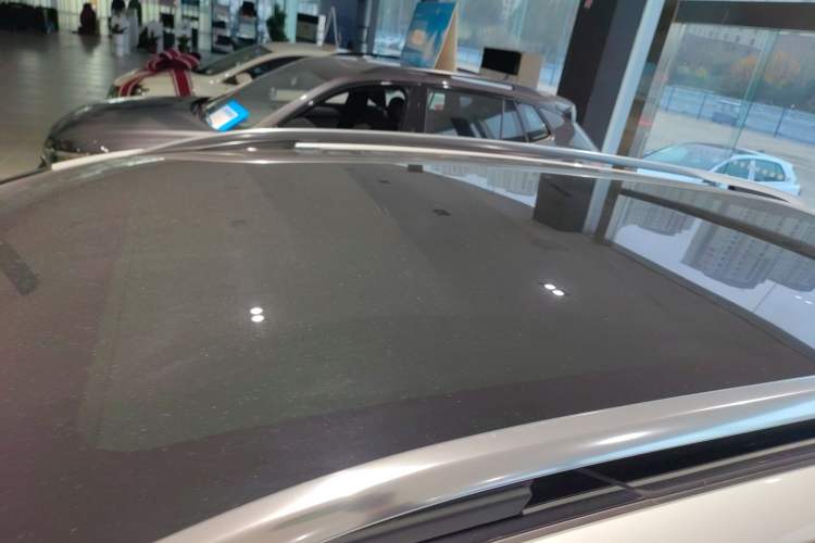 Used Volkswagen ID.6 CROZZ 2024 PRO Model Roof