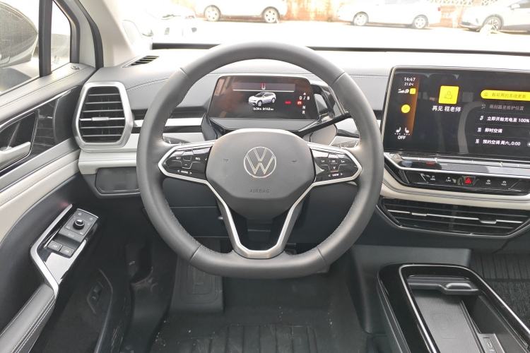 Used Volkswagen ID.6 CROZZ 2024 PRO Model Steering Wheel
