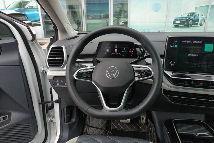 Used Volkswagen ID.6 CROZZ 2024 PRO Model Steering Wheel