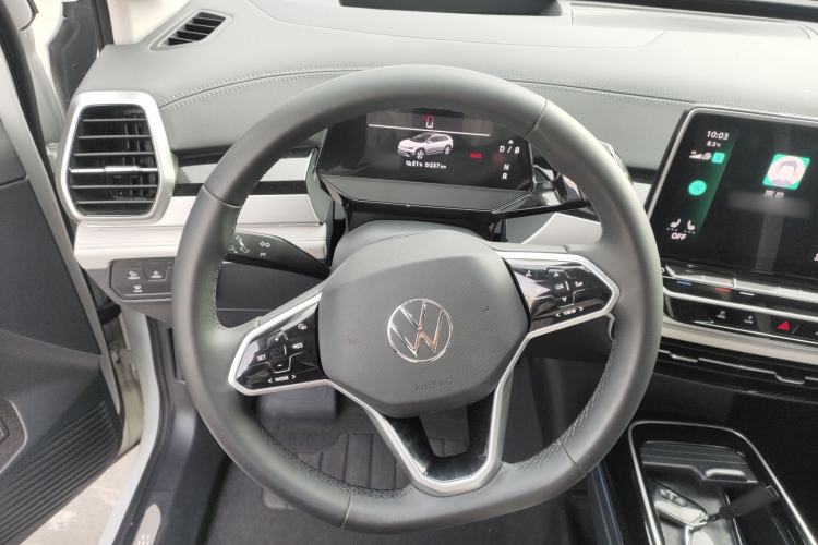 Used Volkswagen ID.6 CROZZ 2024 Facelifted PRO Steering Wheel