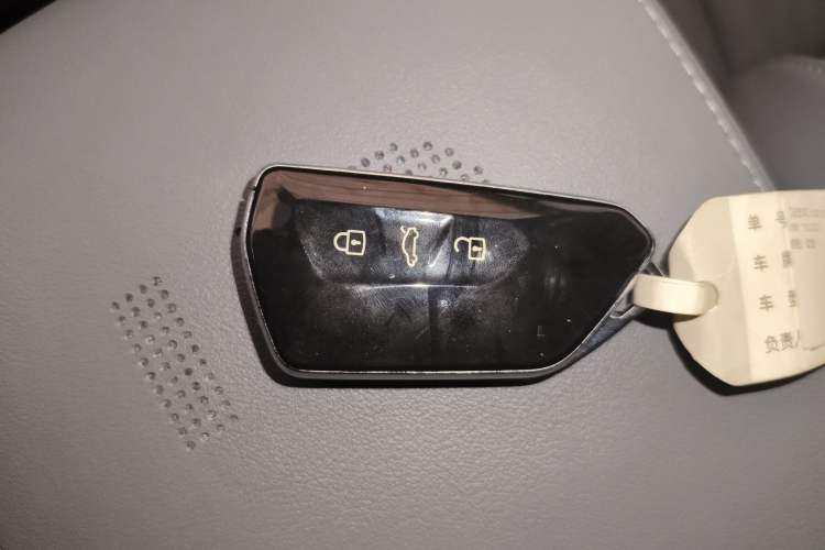 Used Volkswagen ID.6 X 2023 Upgraded Model Ultra-Long Range Version Interior 1