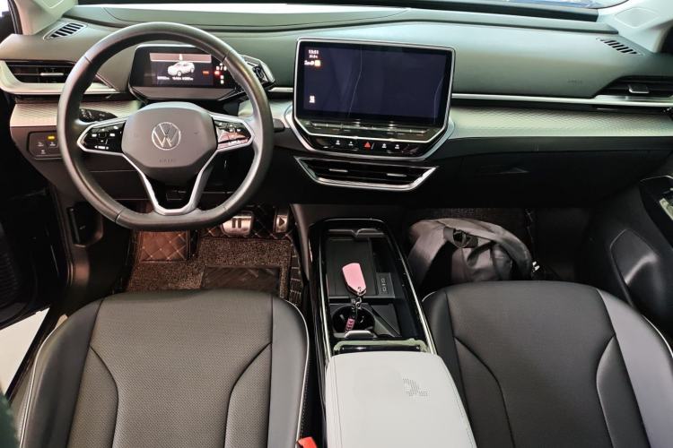 Used Volkswagen ID.6 X 2021 Pure Edition Center Console