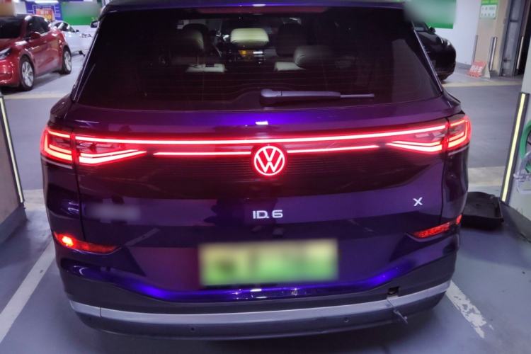 Used Volkswagen ID.6 X 2021 Pro Smart Long-Range Edition Exterior 4
