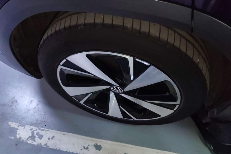 Used Volkswagen ID.6 X 2021 Pro Smart Long-Range Edition Exterior 8
